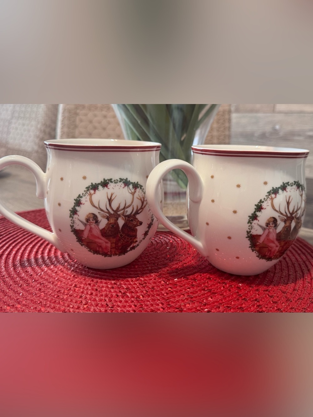 Villeroy & Boch White Ceramic Holiday Mug with Red Trim - Picture 4 of 5